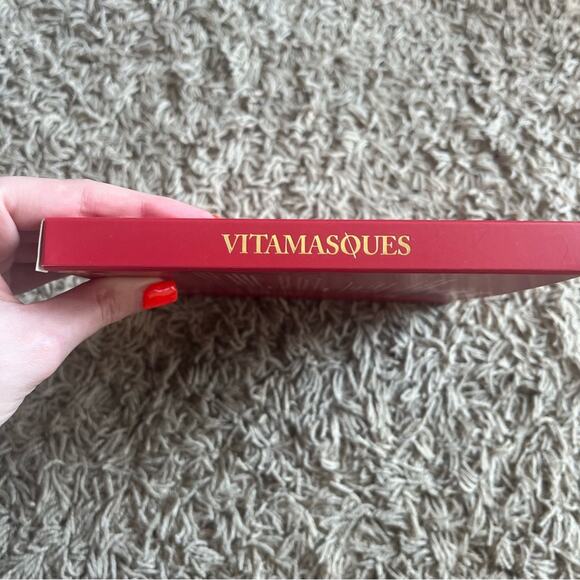 NEW! Vitamasques Cranberry and Apple Repair Face Mask Set - Picture 3 of 3